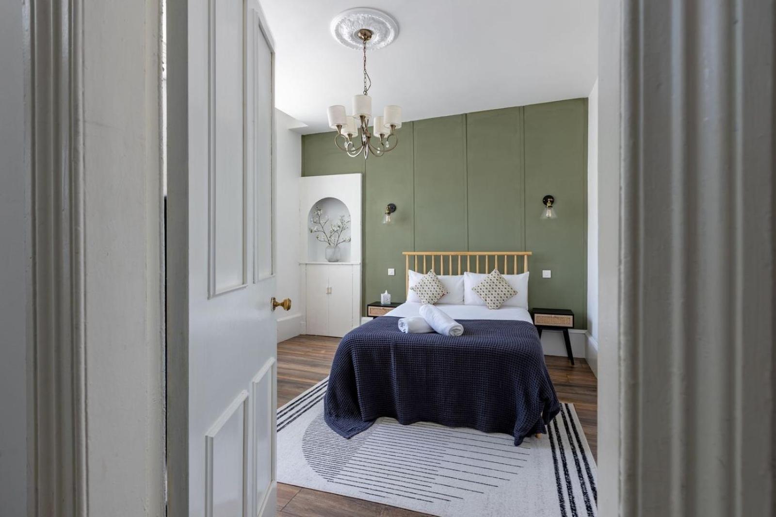 Spacious 3 Bedroom Home In Glasgow - Free Parking エクステリア 写真